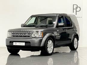 LAND ROVER DISCOVERY 2013 (63) at Phil Presswood Specialist Cars Brigg