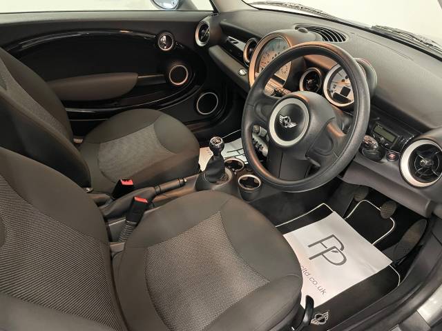 2010 Mini Hatchback 1.6 Cooper D Graphite 3dr