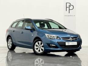 VAUXHALL ASTRA 2014 (14) at Phil Presswood Specialist Cars Brigg