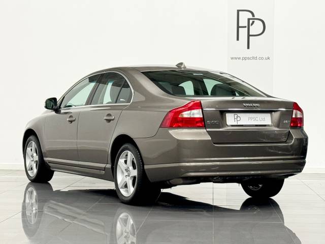 2006 Volvo S80 2.5T SE Lux 4dr