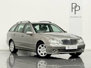 MERCEDES-BENZ C CLASS 2007 (07) at Phil Presswood Specialist Cars Brigg