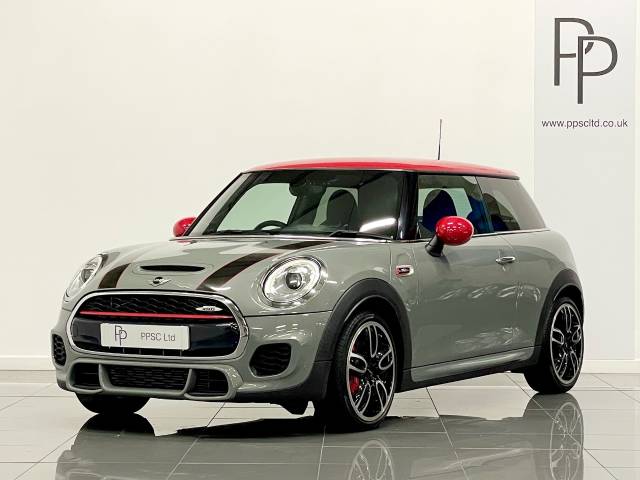 2016 Mini Hatchback 2.0 John Cooper Works 3dr