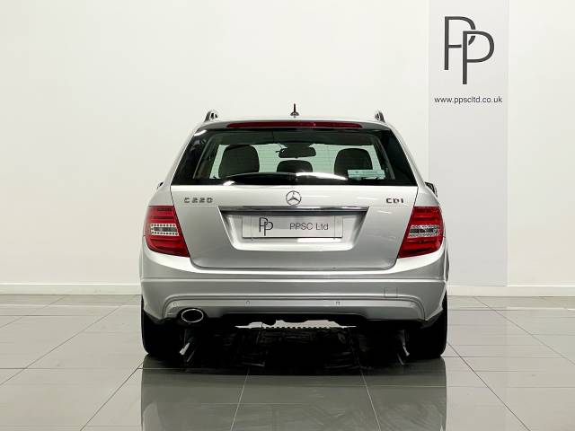 2012 Mercedes-Benz C Class 2.1 C220 CDI BlueEFFICIENCY Executive SE 5dr Auto