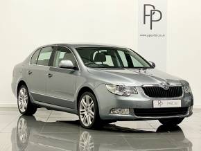 SKODA SUPERB 2013 (13) at Phil Presswood Specialist Cars Brigg