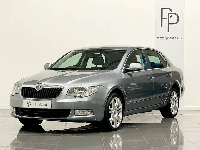 2013 Skoda Superb 2.0 TDI CR 170 Elegance 5dr DSG