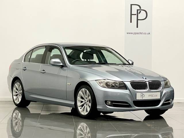 BMW 3 Series 2.0 320d [184] Exclusive Edition 4dr Step Auto Saloon Diesel Metallic Ice Blue