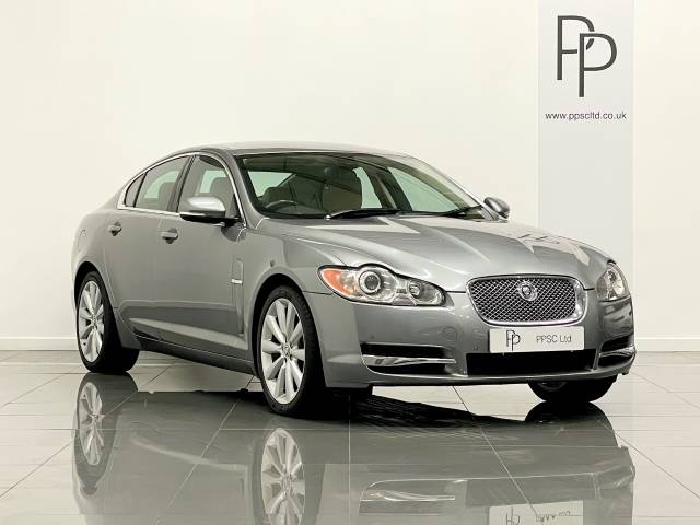 Jaguar XF 3.0d V6 S Luxury 4dr Auto Saloon Diesel Metallic Grey