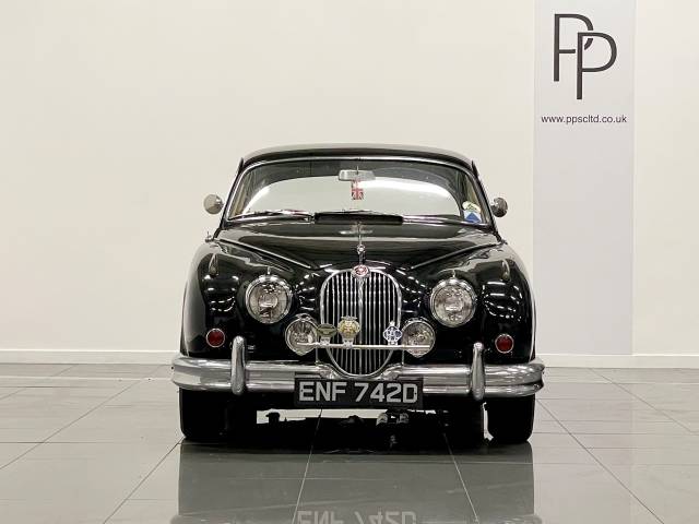 1966 Jaguar Mark II 2.4 Manual Overdrive