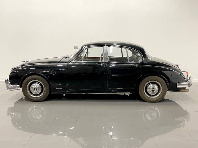 1966 Jaguar Mark II 2.4 Manual Overdrive