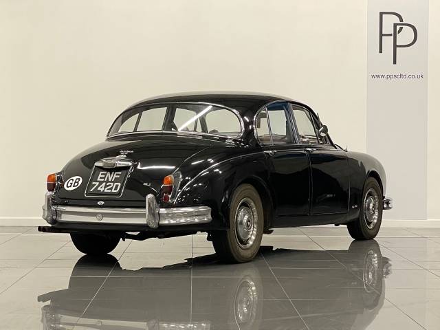 1966 Jaguar Mark II 2.4 Manual Overdrive