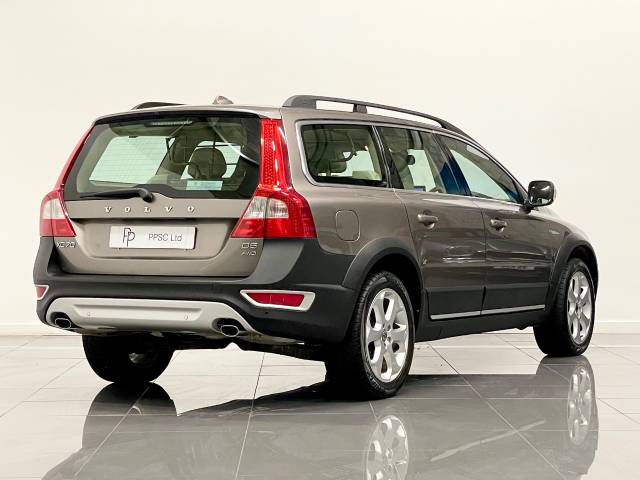 2010 Volvo XC70 2.4 D5 [205] SE Lux 5dr Geartronic [Sat Nav]