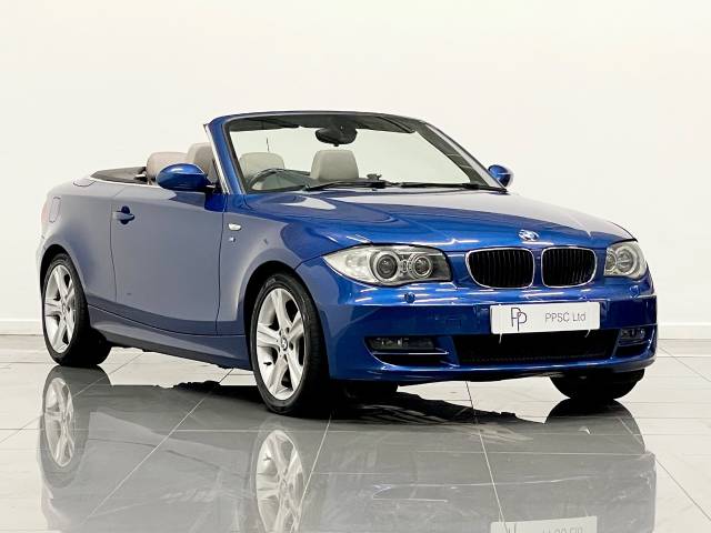 BMW 1 Series 3.0 125i SE Convertible Convertible Petrol Le Mans Blue