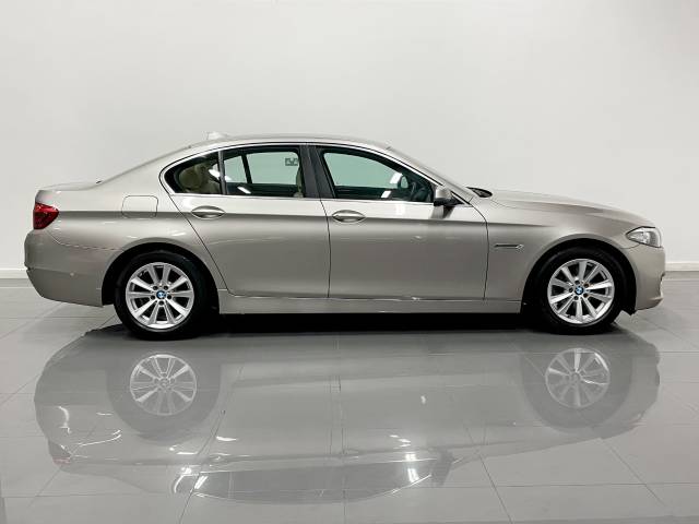 2013 BMW 5 Series 2.0 520d SE 4dr Step Auto