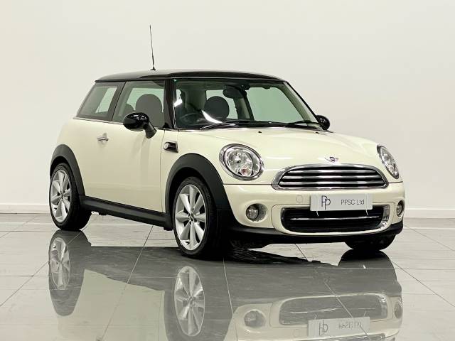 Mini Hatchback 1.6 Cooper 3dr Hatchback Petrol Pepper White