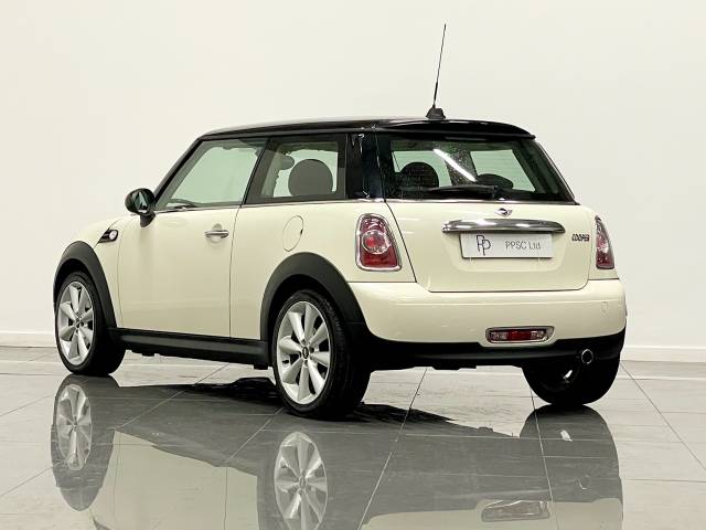 2012 Mini Hatchback 1.6 Cooper 3dr