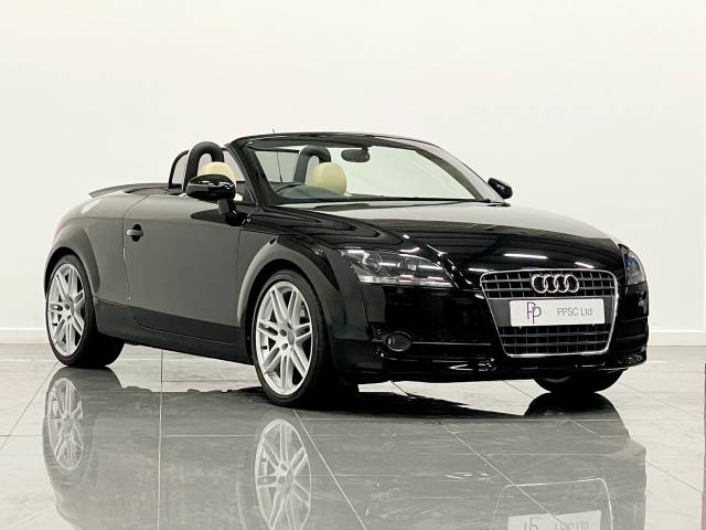 Audi TT 2.0T FSI 2dr Convertible Petrol Metallic Black