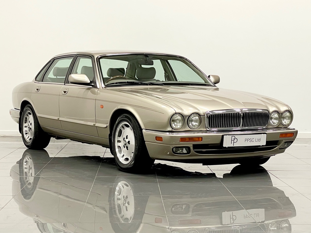 1996 Jaguar Xj6