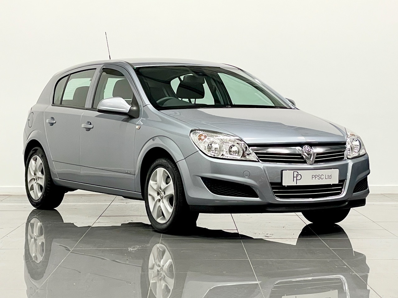 2011 Vauxhall Astra