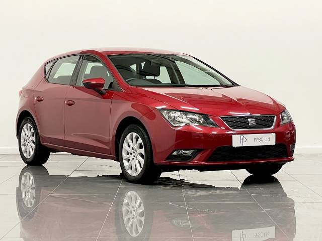 SEAT Leon 1.6 TDI SE 5dr Hatchback Diesel Metallic Cranberry