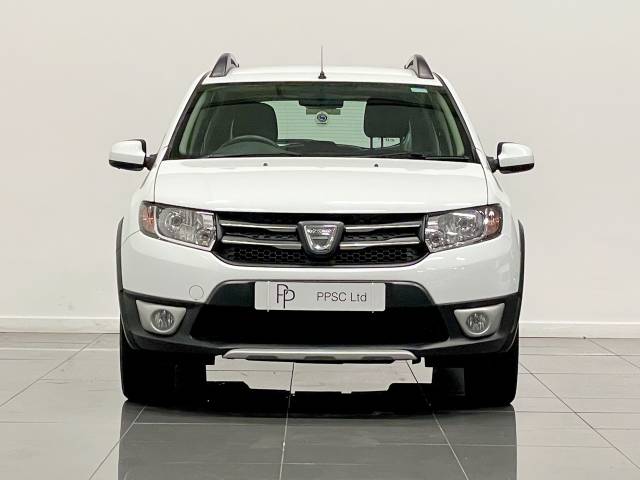 2014 Dacia Sandero Stepway 0.9 TCe Laureate 5dr