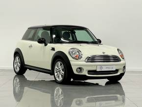 MINI HATCHBACK 2008 (58) at Phil Presswood Specialist Cars Brigg