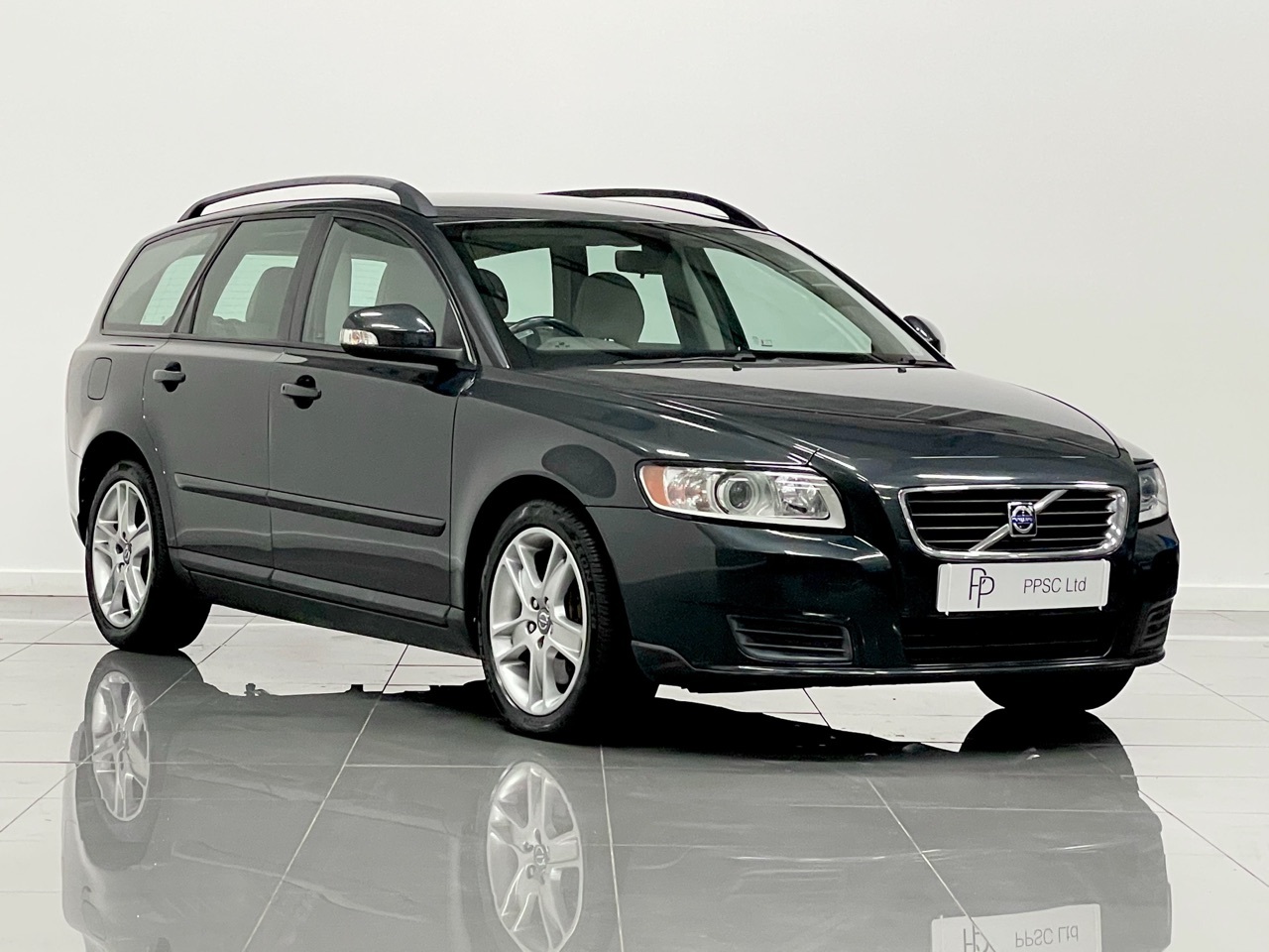 2009 Volvo V50