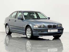 BMW 323 2000 (X) at Phil Presswood Specialist Cars Brigg