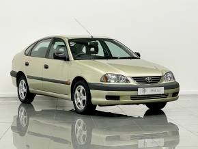 TOYOTA AVENSIS 2001 (Y ) at Phil Presswood Specialist Cars Brigg