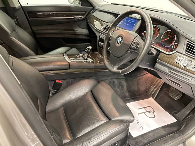 2008 BMW 7 Series 4.4 750Li 4dr Auto