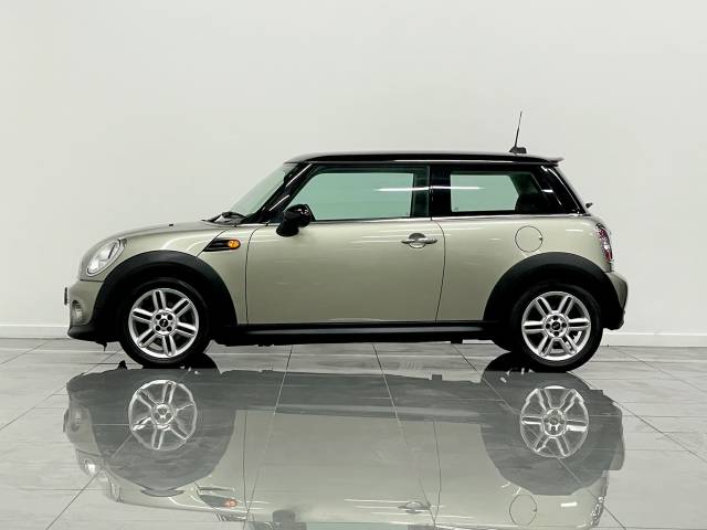 2011 Mini Hatchback 1.6 Cooper [122] 3dr