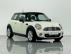 MINI HATCHBACK 2013 (13) at Phil Presswood Specialist Cars Brigg