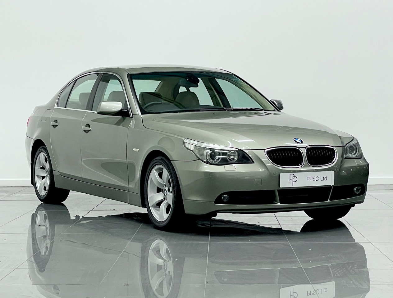 2004 BMW 5 Series