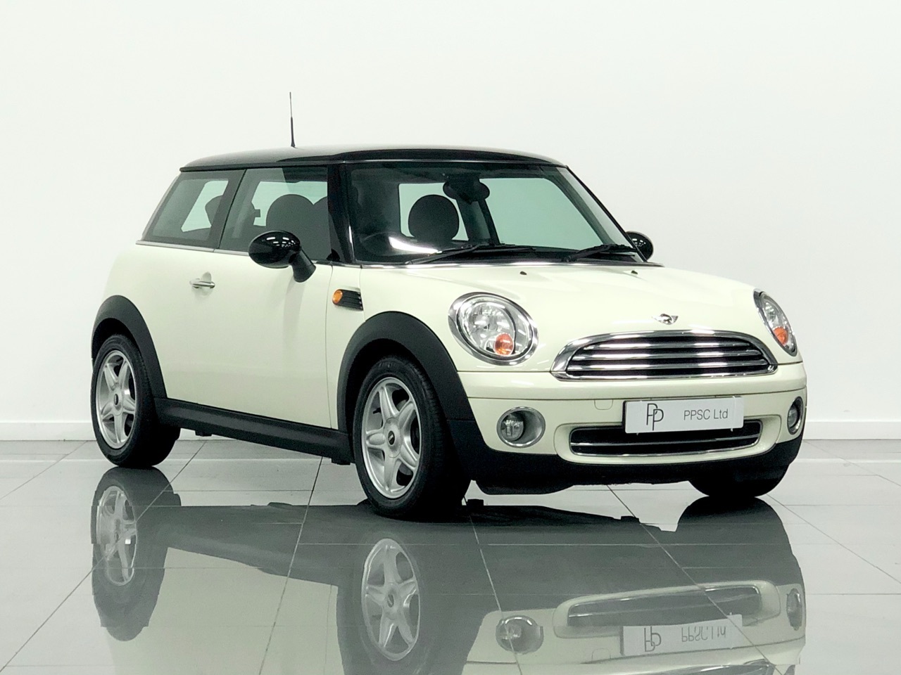 2007 Mini Hatchback