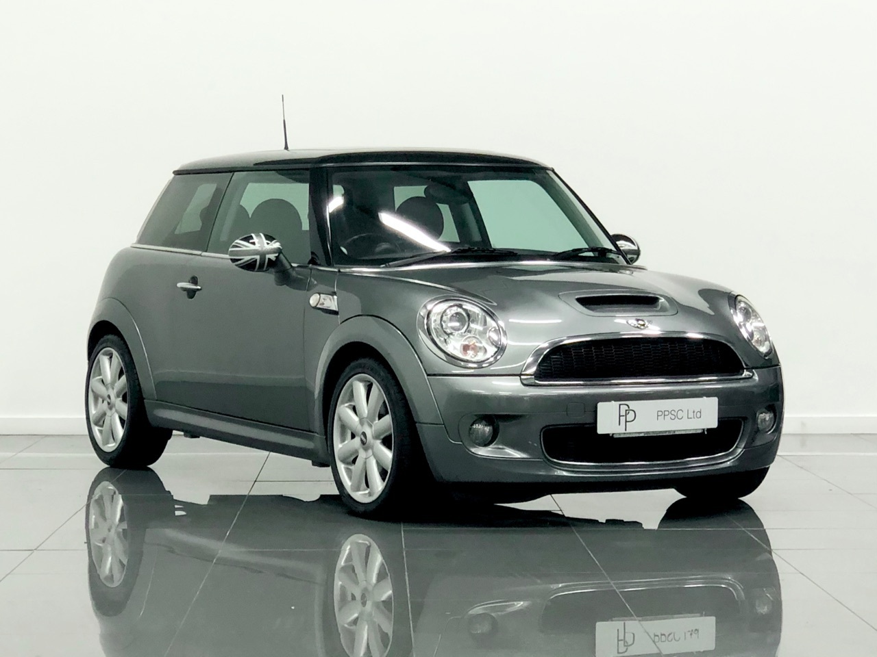 2010 Mini Hatchback