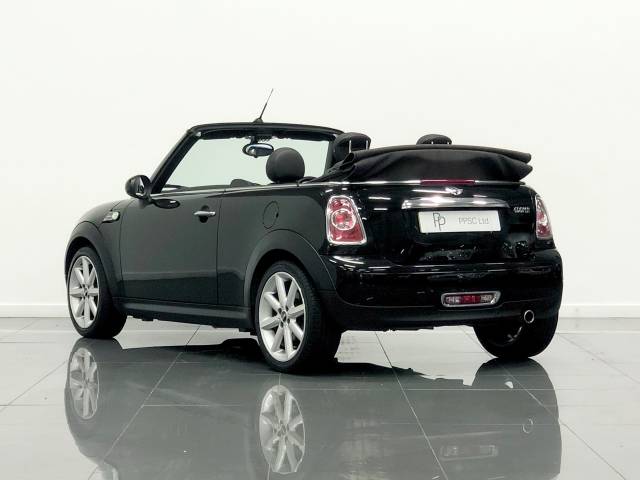 2012 Mini Convertible 1.6 Cooper Highgate 2dr