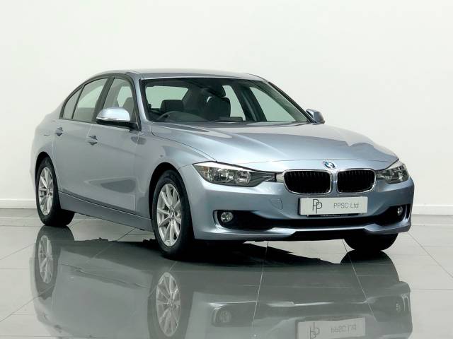 BMW 3 Series 2.0 320d EfficientDynamics Business 4dr Saloon Diesel Metallic Silver Blue