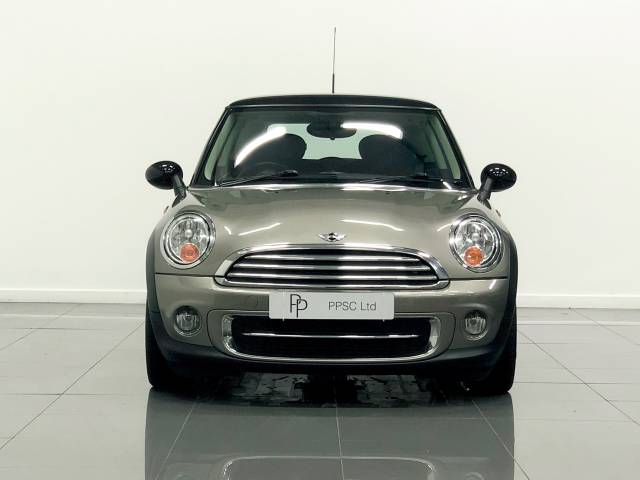 2011 Mini Hatchback 1.6 Cooper D 3dr