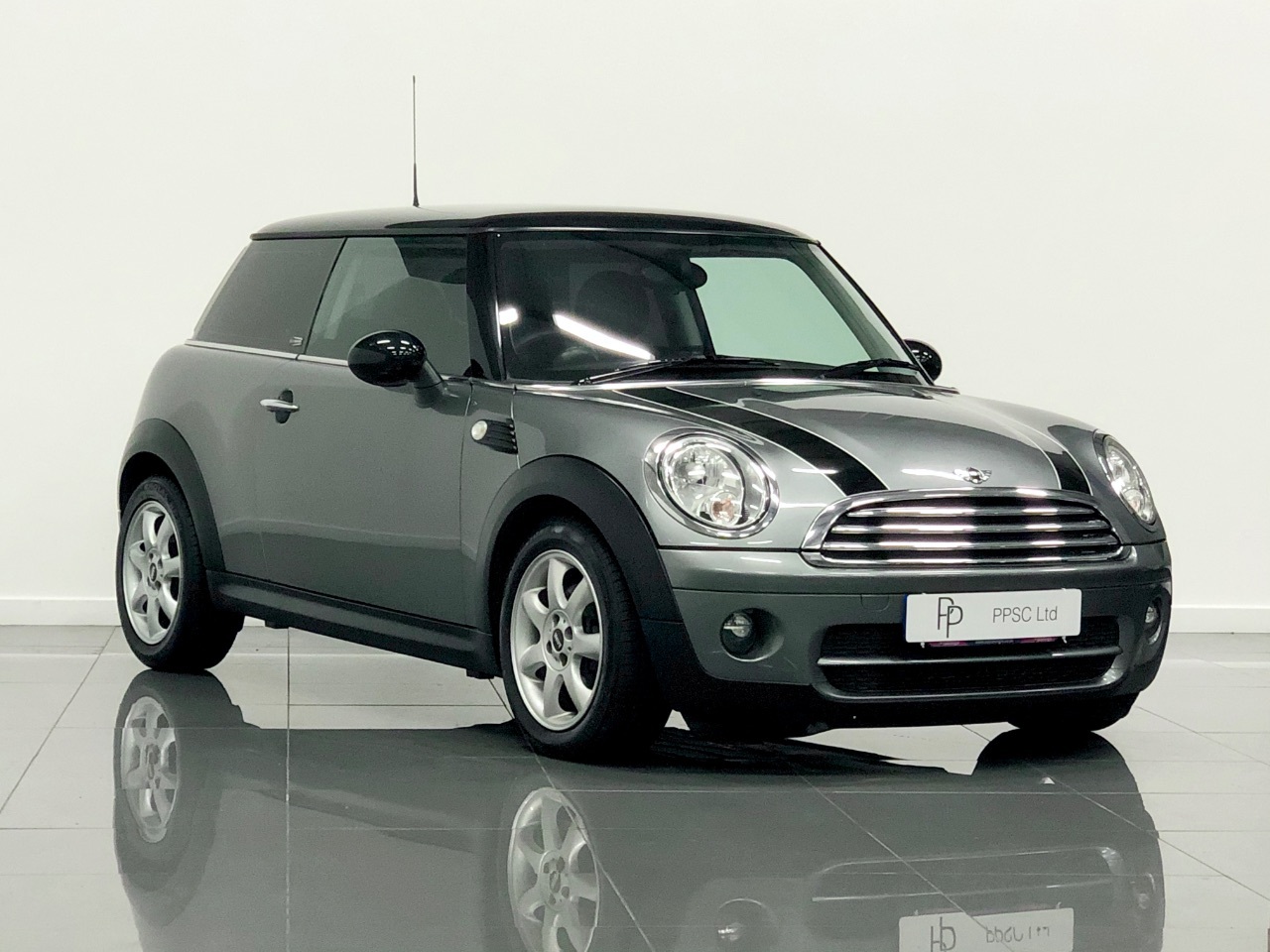 2010 Mini Hatchback