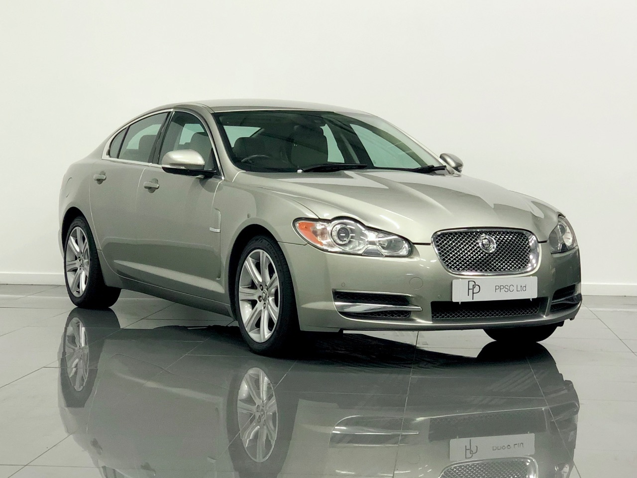 2011 Jaguar XF