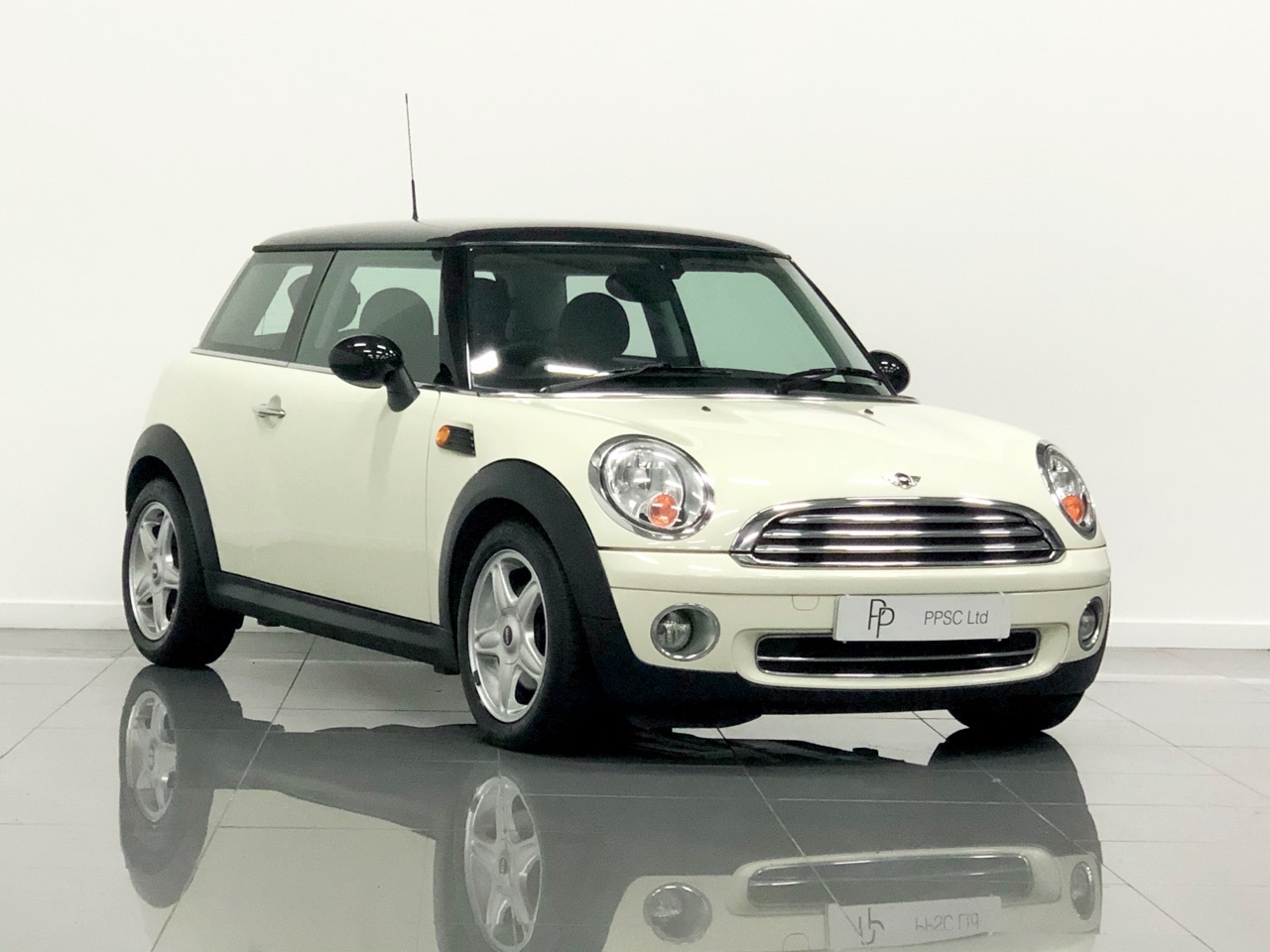 2008 Mini Hatchback