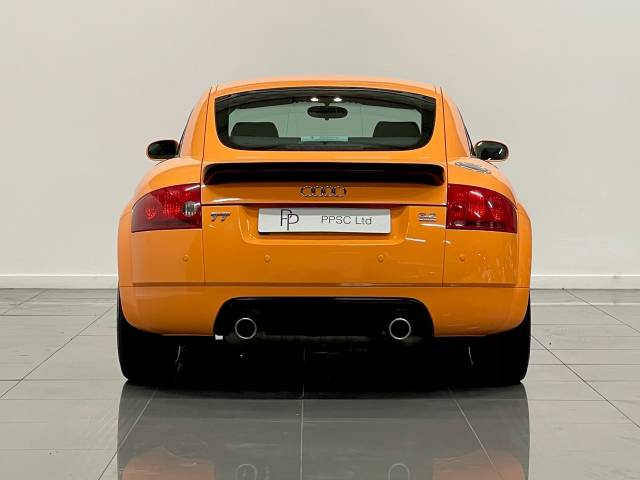 2004 Audi TT 3.2 V6 Quattro 2dr DSG