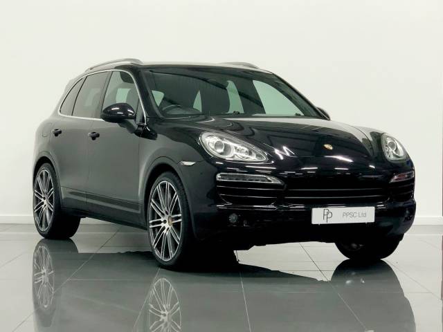 Porsche Cayenne 3.0 Diesel [245] 5dr Tiptronic S Estate Diesel Deep Black Pearl