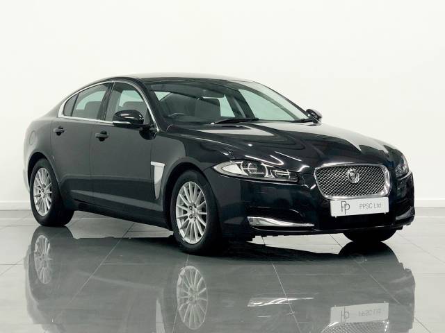 Jaguar XF 2.2d Luxury 4dr Auto Saloon Diesel Midnight Pearl Metallic Black