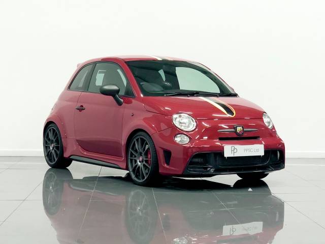 Abarth 695 1.4 Biposto Rosso Officine 187bhp. No. 9 of 99 Built. Hatchback Petrol Rosso Red