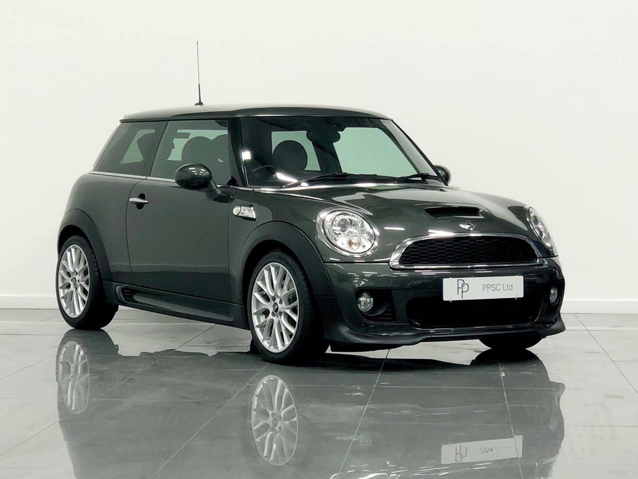 2013 Mini Hatchback