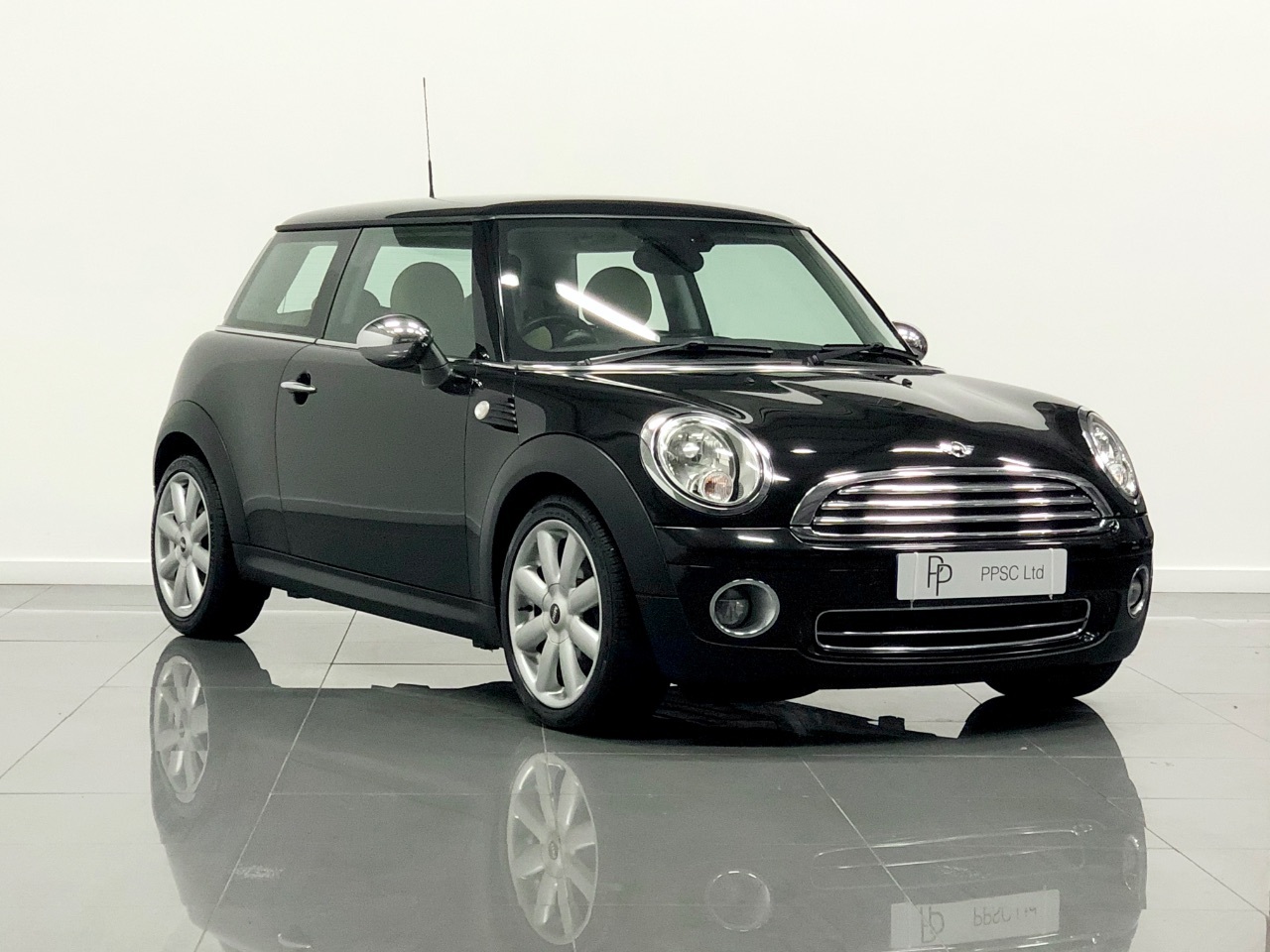 2010 Mini Hatchback