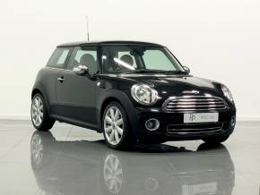 MINI HATCHBACK 2010 (10) at Phil Presswood Specialist Cars Brigg