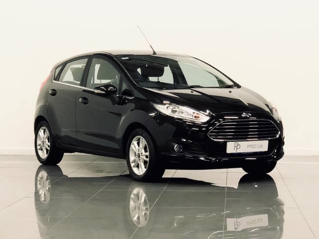 Ford Fiesta 1.25 82 Zetec 5dr Hatchback Petrol Black