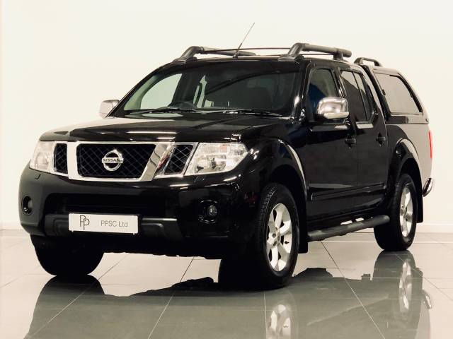 2010 Nissan Navara Double Cab Pick Up Tekna 2.5dCi 190 4WD