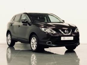 NISSAN QASHQAI 2014 (14) at Phil Presswood Specialist Cars Brigg